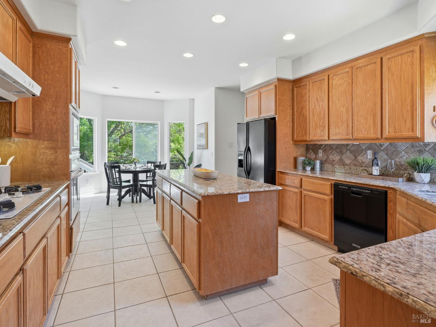 5690 Evening Way Santa Rosa CA 95409