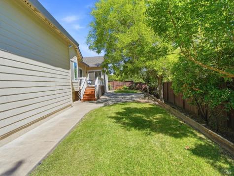 5690 Evening Way Santa Rosa CA 95409