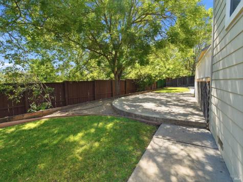 5690 Evening Way Santa Rosa CA 95409