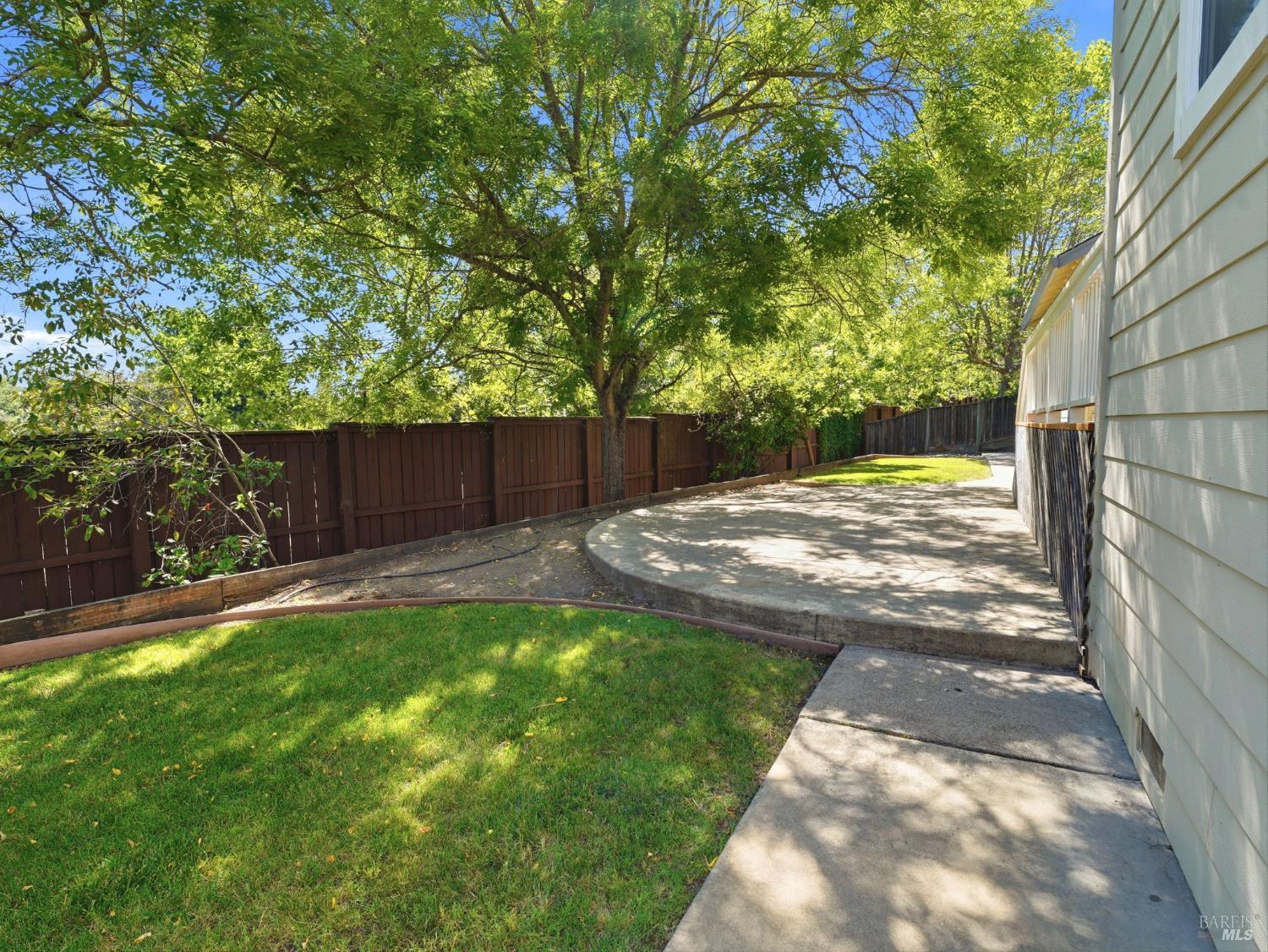 5690 Evening Way Santa Rosa CA 95409