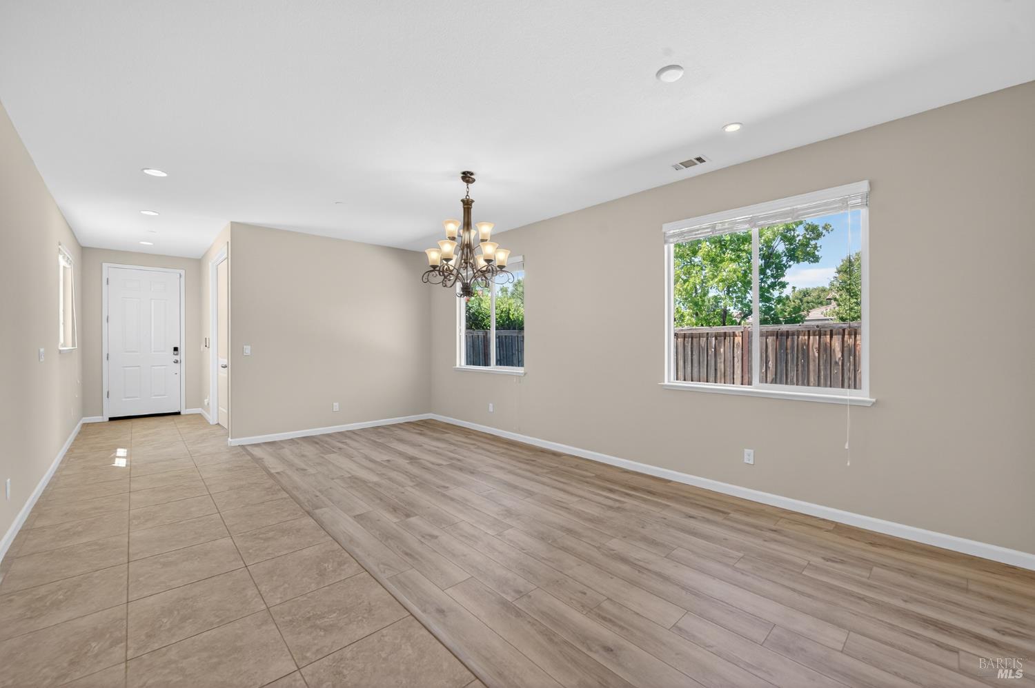 3871 Danbury Way Fairfield CA 94533
