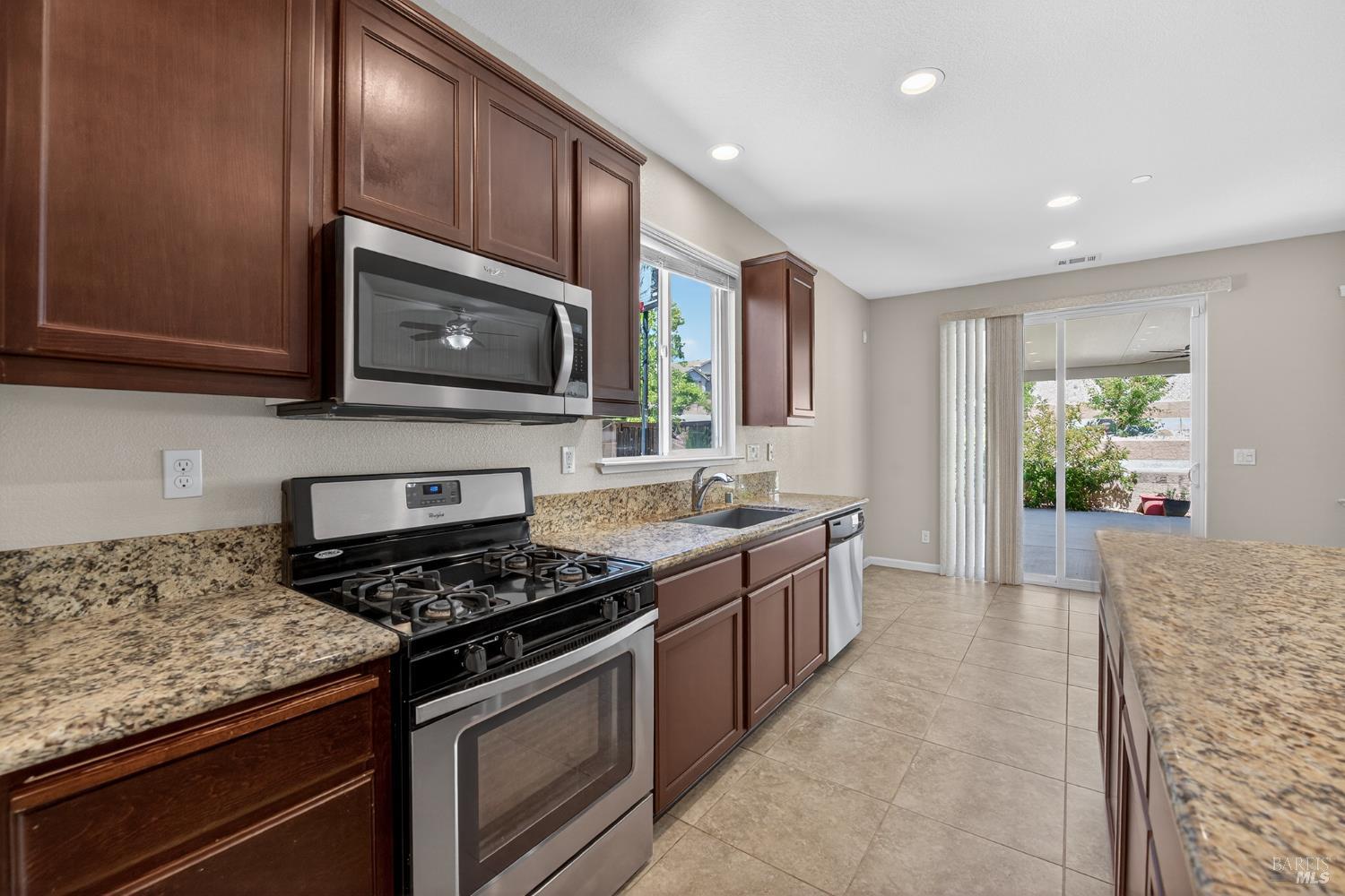 3871 Danbury Way Fairfield CA 94533