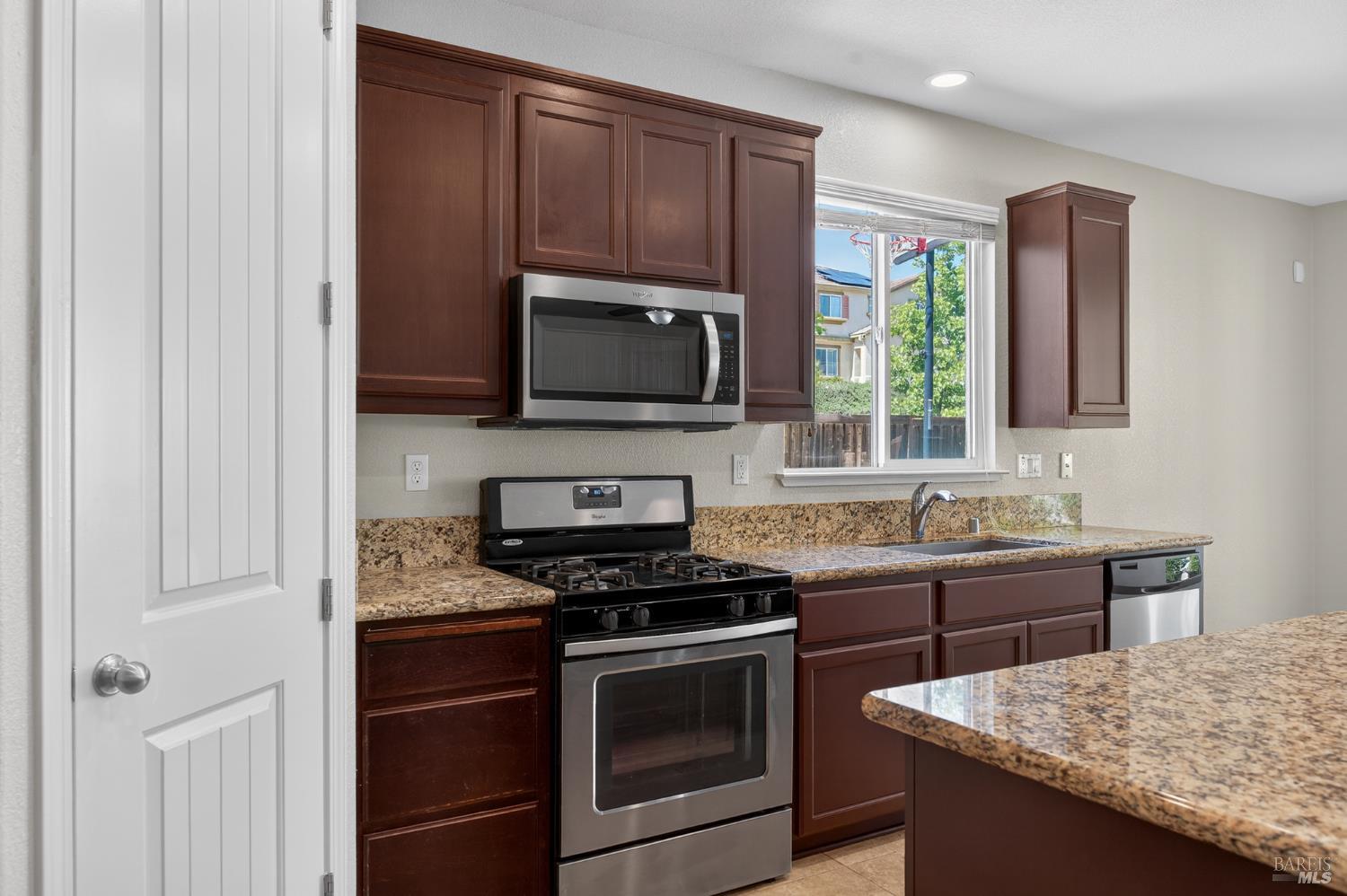 3871 Danbury Way Fairfield CA 94533