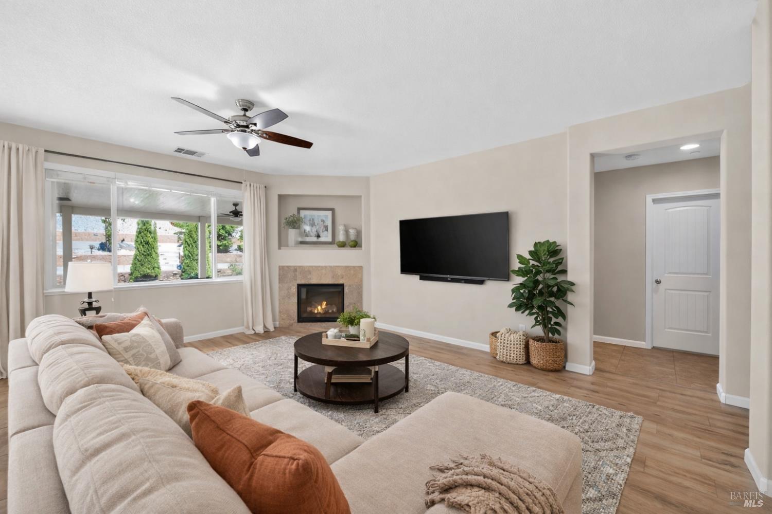3871 Danbury Way Fairfield CA 94533