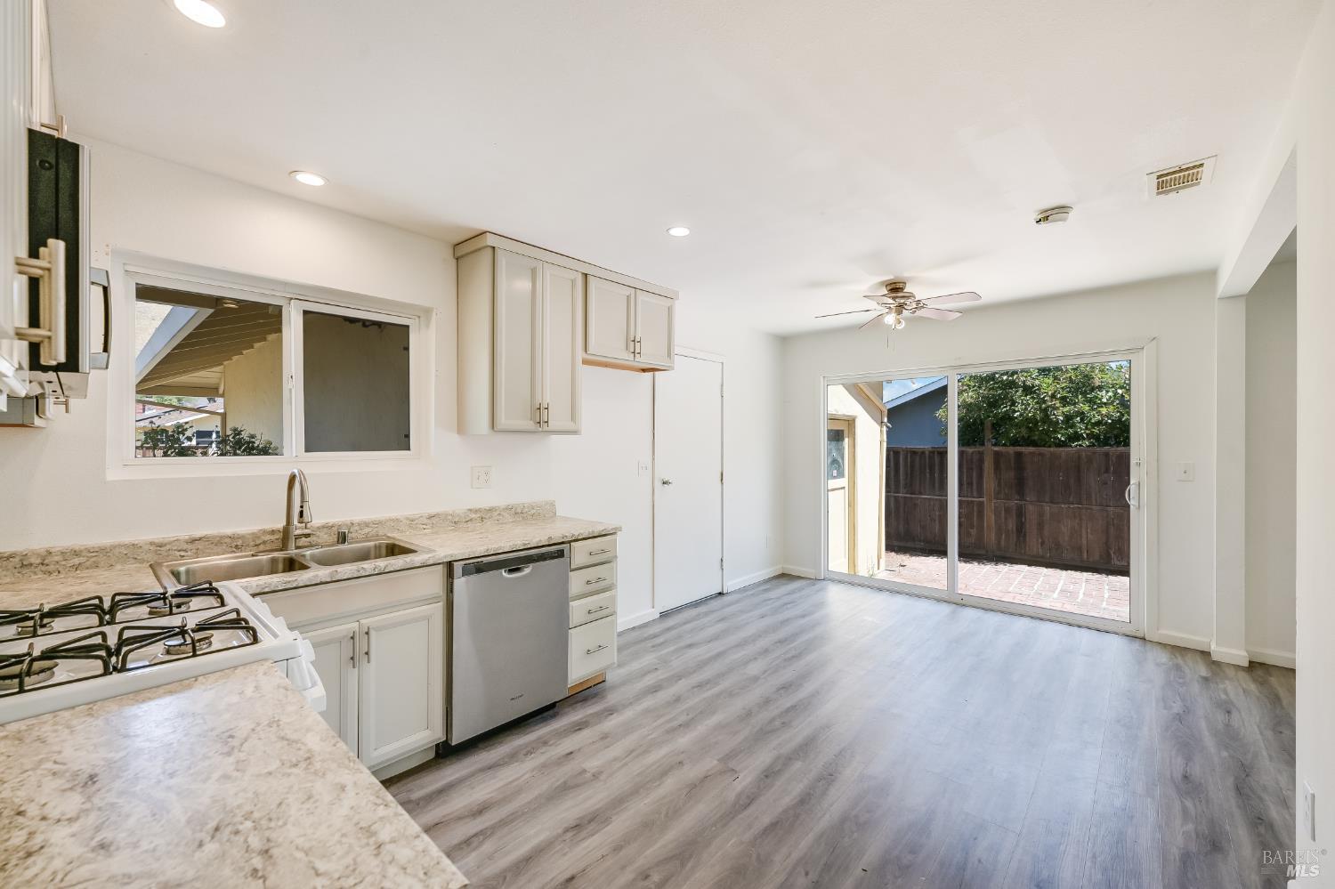 2615 Center Road Novato CA 94947