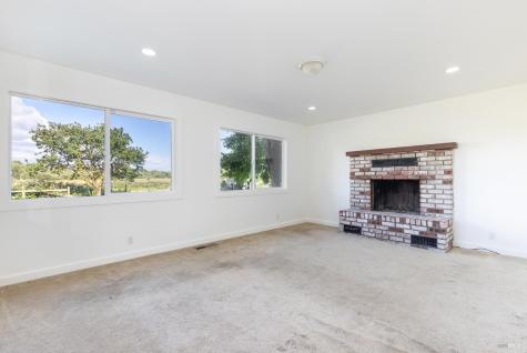 5163 Todd Road Sebastopol CA 95472