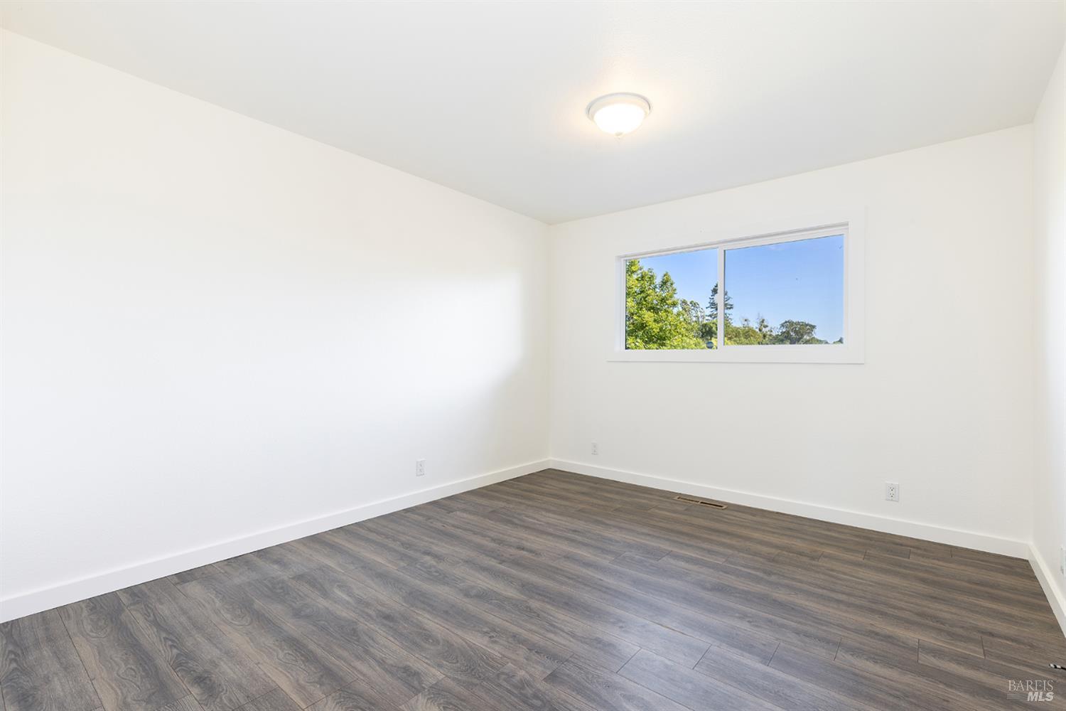 5163 Todd Road Sebastopol CA 95472
