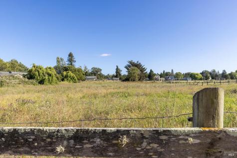 5163 Todd Road Sebastopol CA 95472
