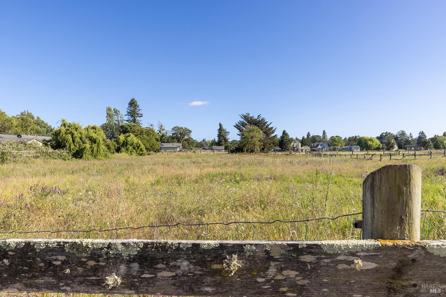 5163 Todd Road Sebastopol CA 95472