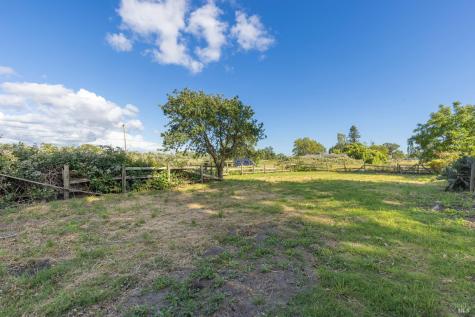 5163 Todd Road Sebastopol CA 95472