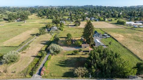 5163 Todd Road Sebastopol CA 95472