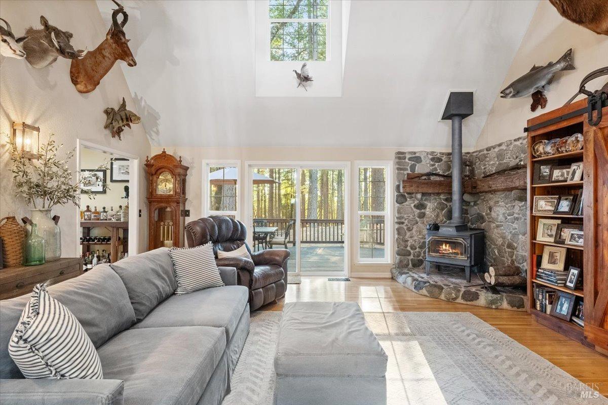 5701 Ridgewood Road Willits CA 95490