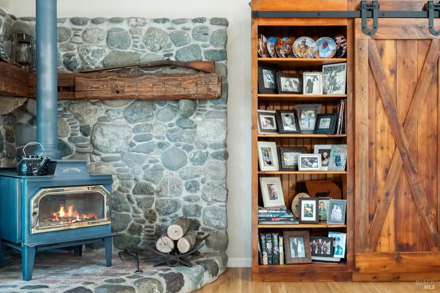 5701 Ridgewood Road Willits CA 95490