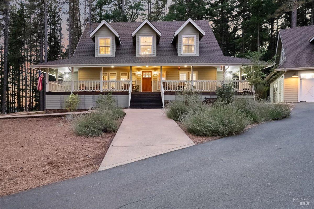5701 Ridgewood Road Willits CA 95490