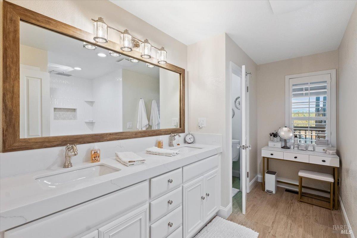 5701 Ridgewood Road Willits CA 95490