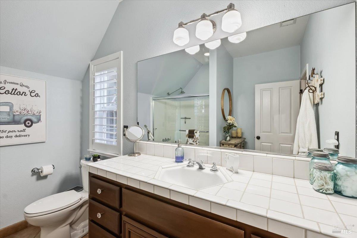 5701 Ridgewood Road Willits CA 95490