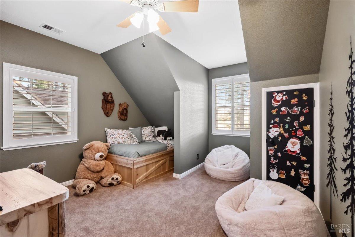 5701 Ridgewood Road Willits CA 95490