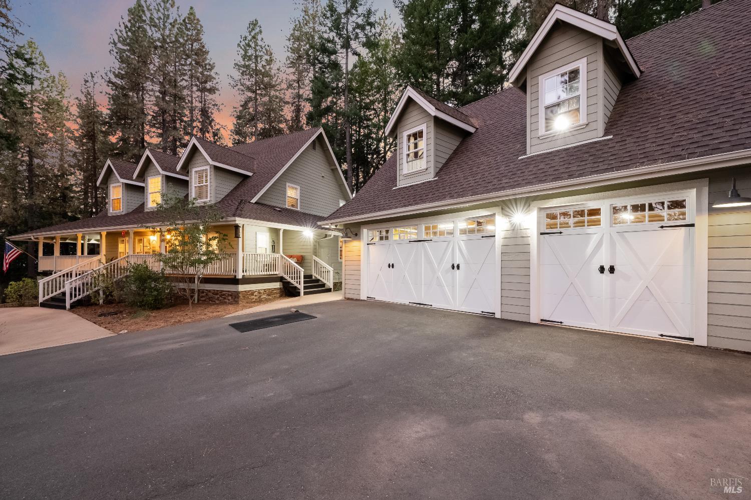 5701 Ridgewood Road Willits CA 95490