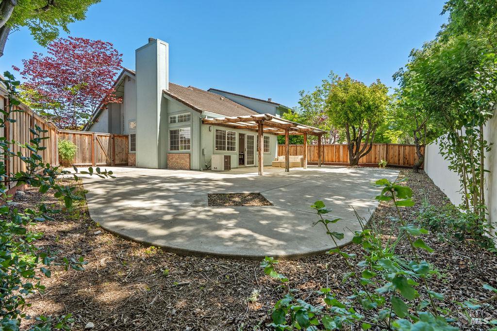 519 Danby Court Petaluma CA 94954