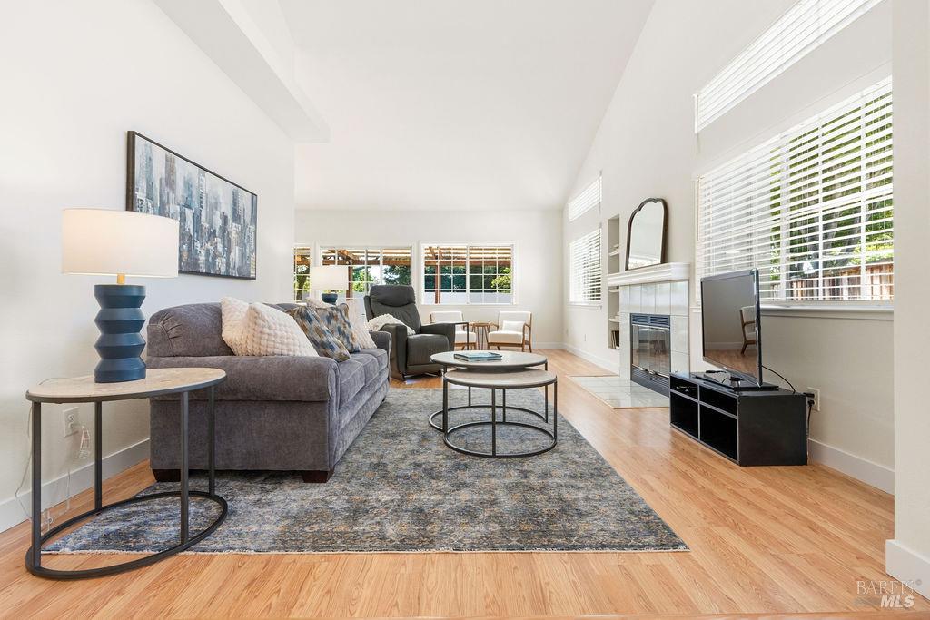 519 Danby Court Petaluma CA 94954