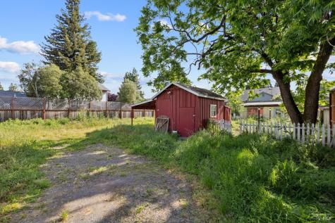 2457 Guerneville Road Santa Rosa CA 95403