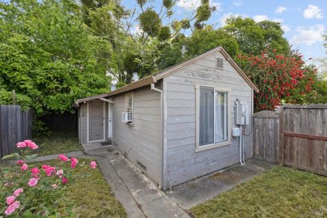 2457 Guerneville Road Santa Rosa CA 95403