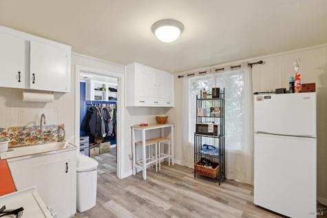 2457 Guerneville Road Santa Rosa CA 95403