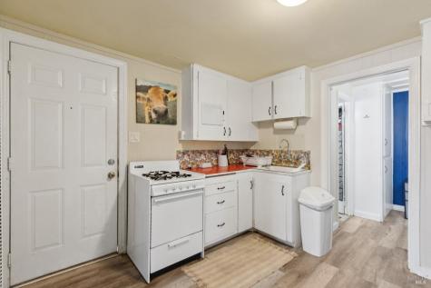 2457 Guerneville Road Santa Rosa CA 95403