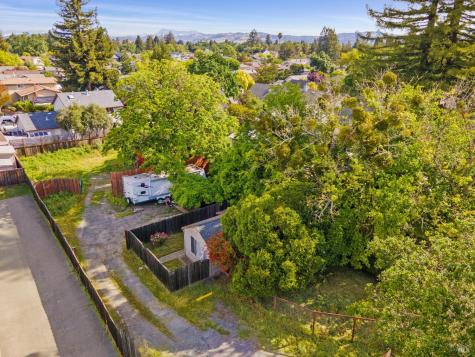 2457 Guerneville Road Santa Rosa CA 95403