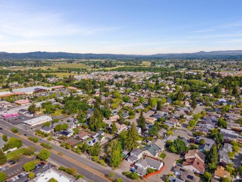 2457 Guerneville Road Santa Rosa CA 95403