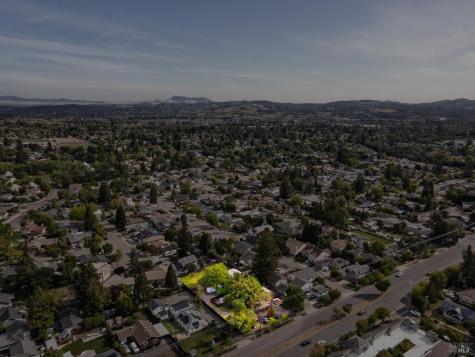 2457 Guerneville Road Santa Rosa CA 95403