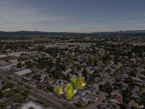 2457 Guerneville Road Santa Rosa CA 95403