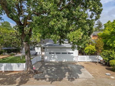 18219 Cottonwood Avenue Sonoma CA 95476