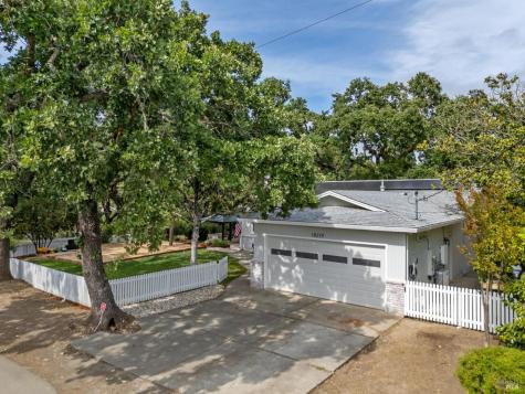 18219 Cottonwood Avenue Sonoma CA 95476