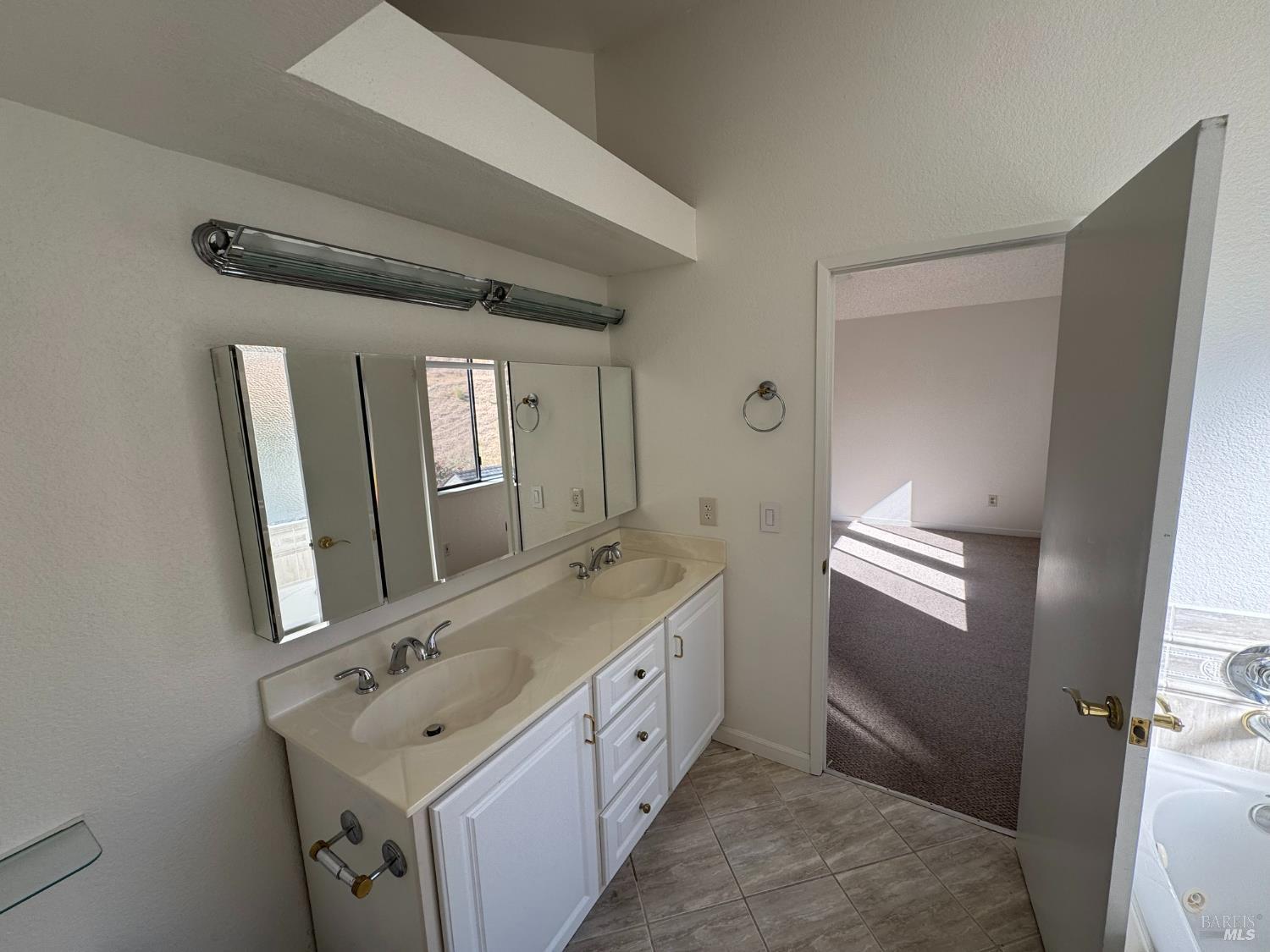 2324 China Lane Fairfield CA 94534