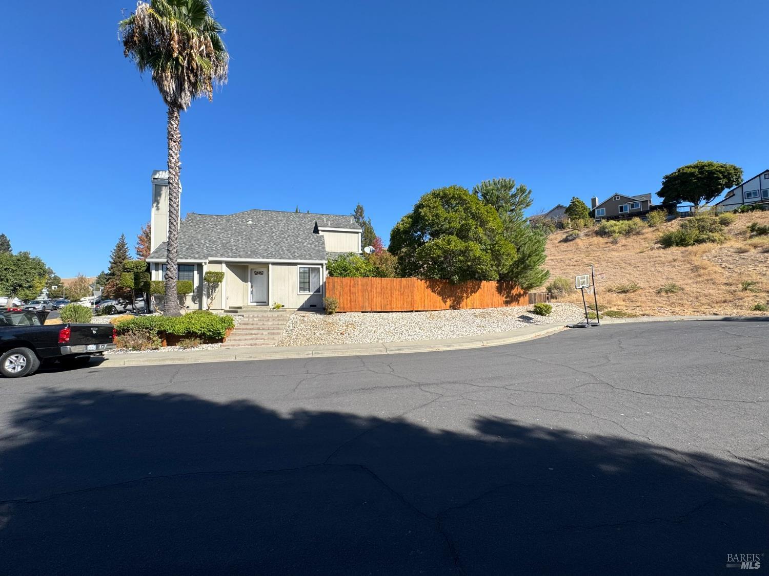 2324 China Lane Fairfield CA 94534