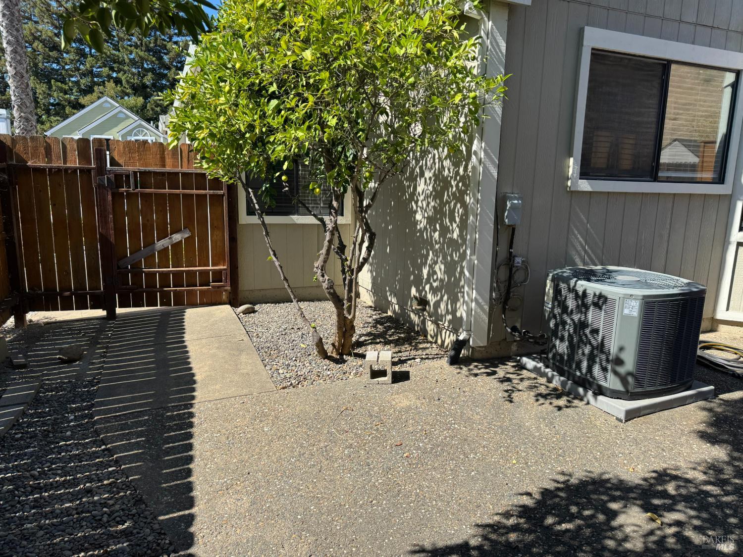 2324 China Lane Fairfield CA 94534