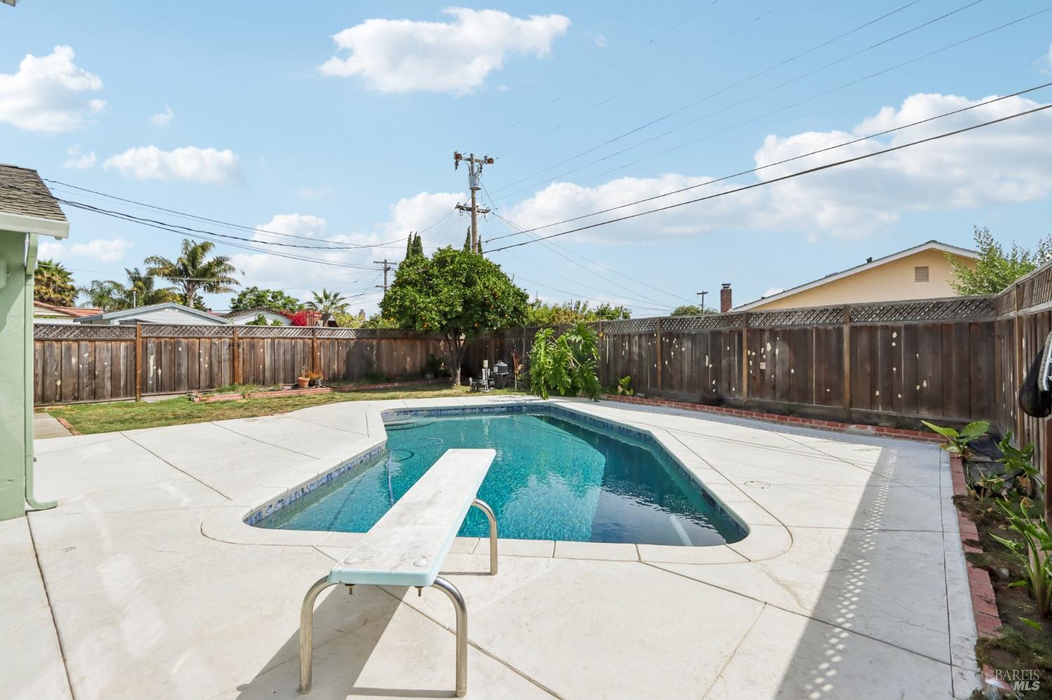 25478 Barnard Street Hayward CA 94545