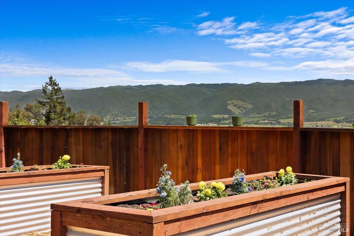 770 Canyon Court Ukiah CA 95482