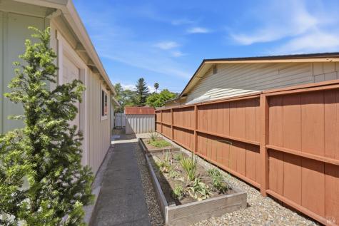 1212 El Cerrito Drive Santa Rosa CA 95401