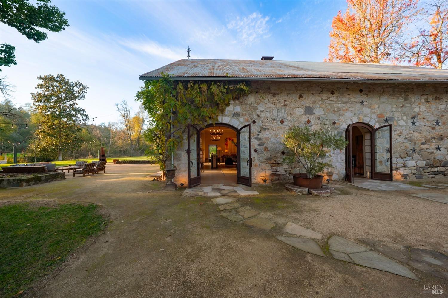 970-960 Conn Valley Road St. Helena CA 94574