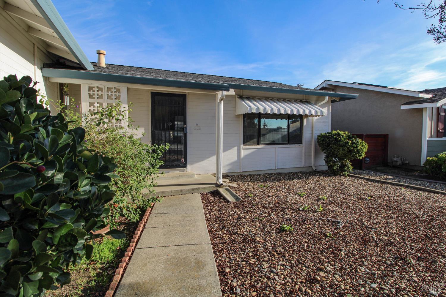 178 Glacier Circle Vacaville CA 95687