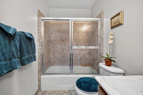 5424 Yerba Buena Road Santa Rosa CA 95409