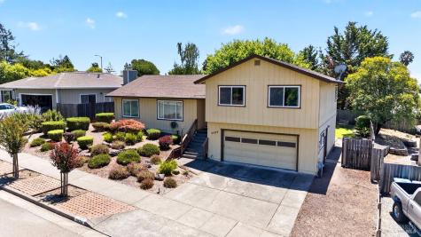 5424 Yerba Buena Road Santa Rosa CA 95409