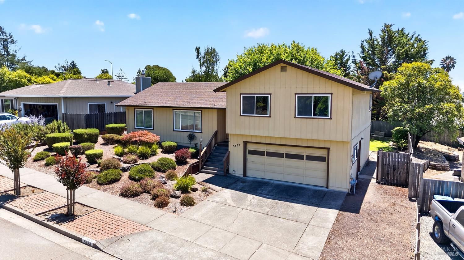 5424 Yerba Buena Road Santa Rosa CA 95409