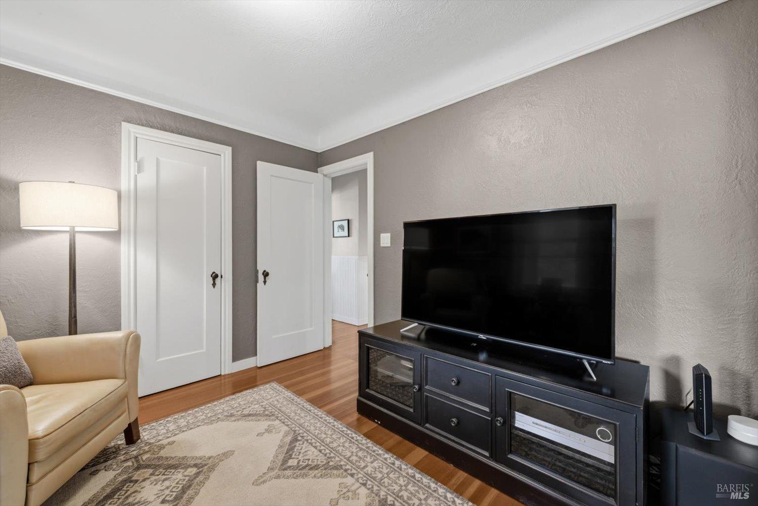 4011 E 3rd Avenue Napa CA 94558