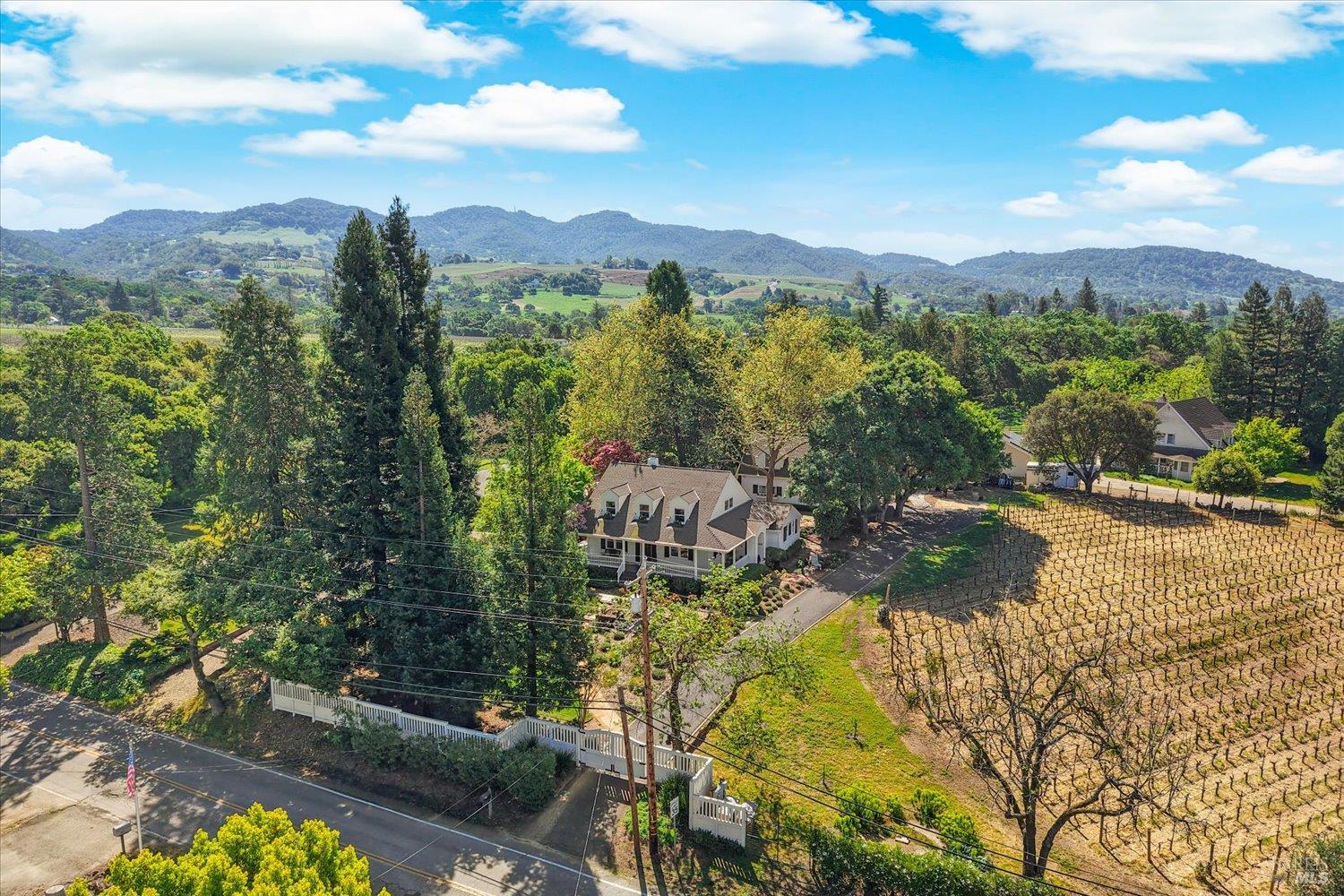 4011 E 3rd Avenue Napa CA 94558