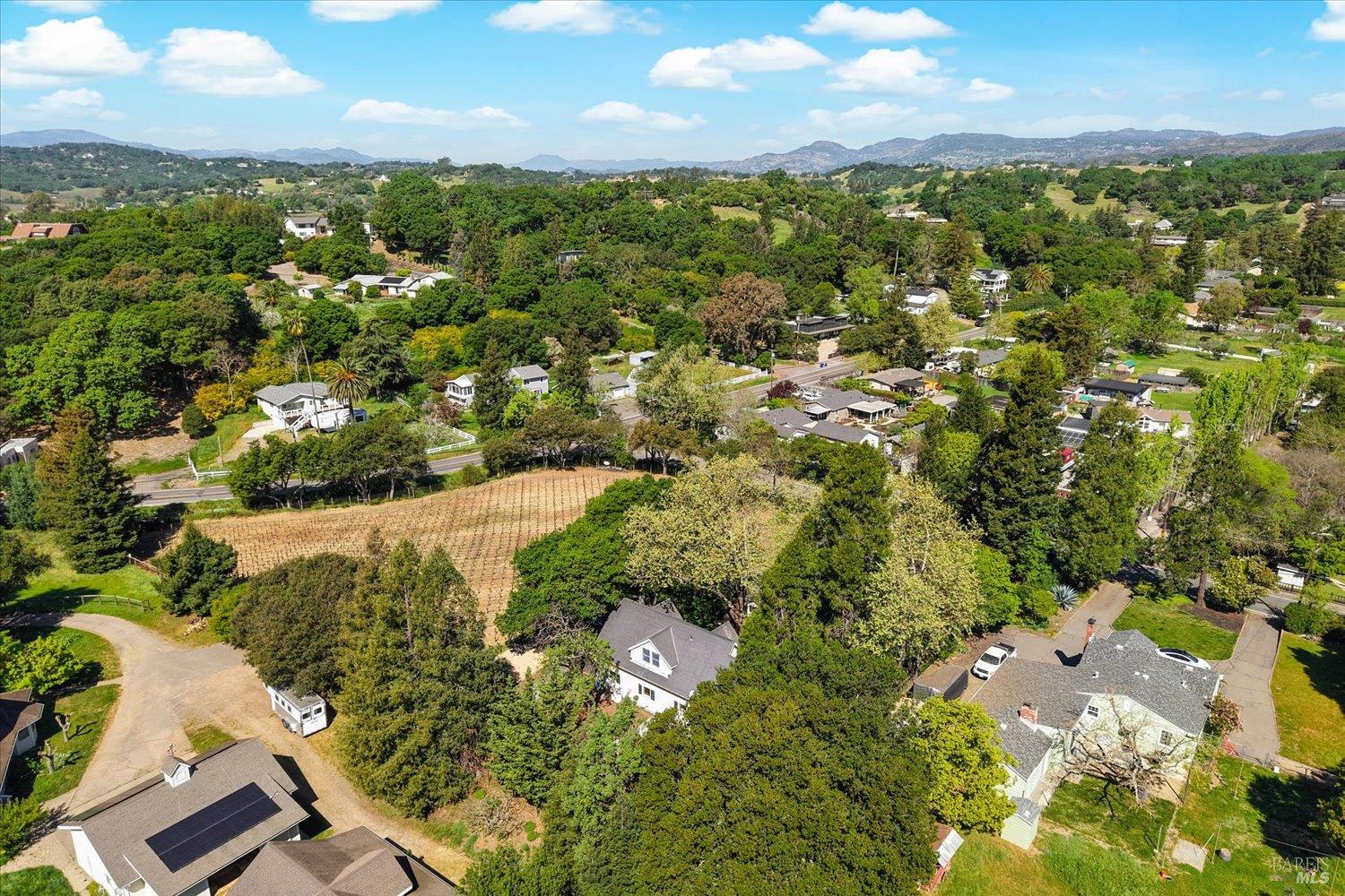 4011 E 3rd Avenue Napa CA 94558