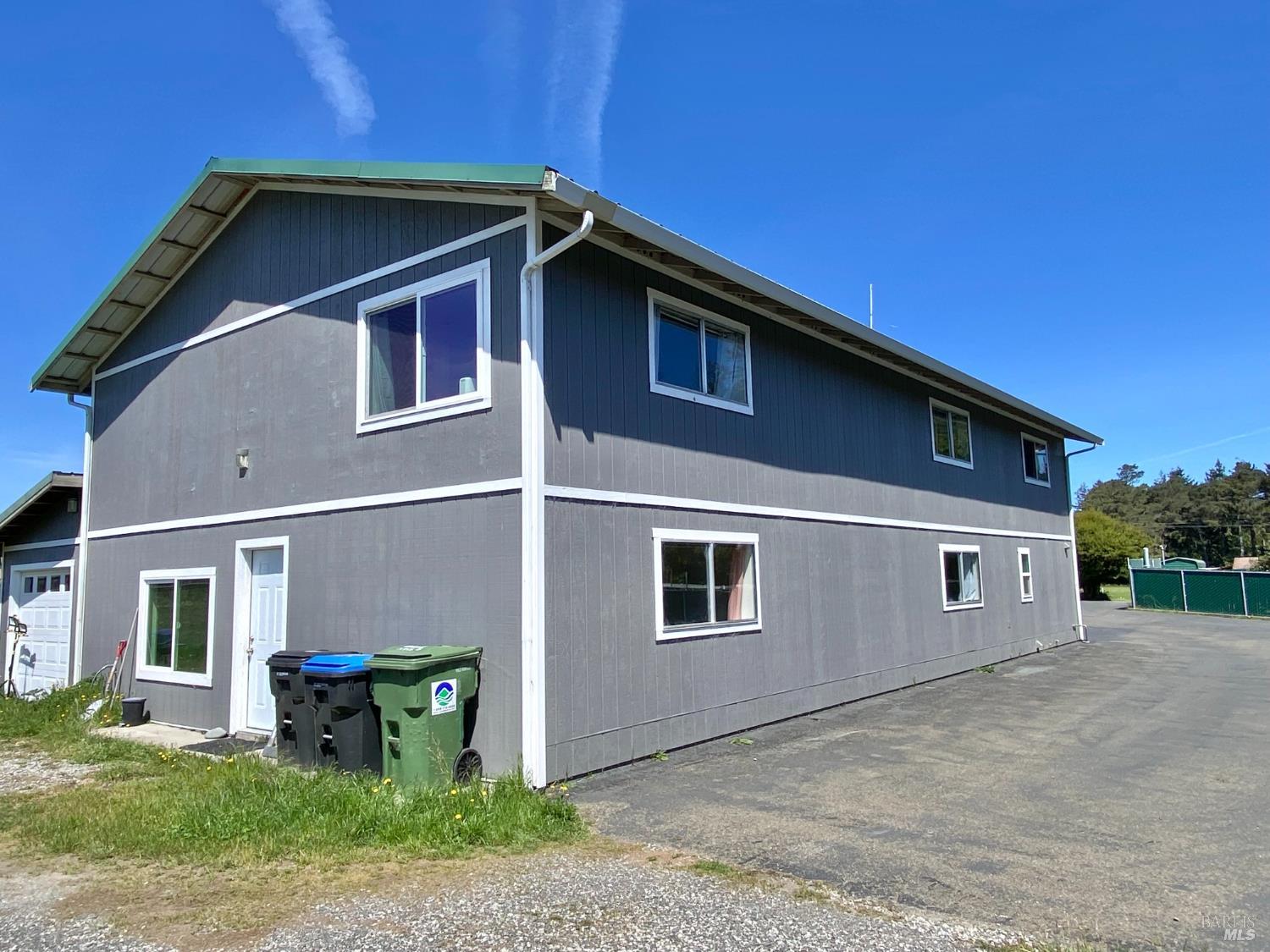 31945 Johnson Lane Fort Bragg CA 95437