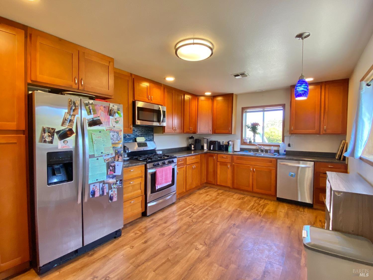 31945 Johnson Lane Fort Bragg CA 95437